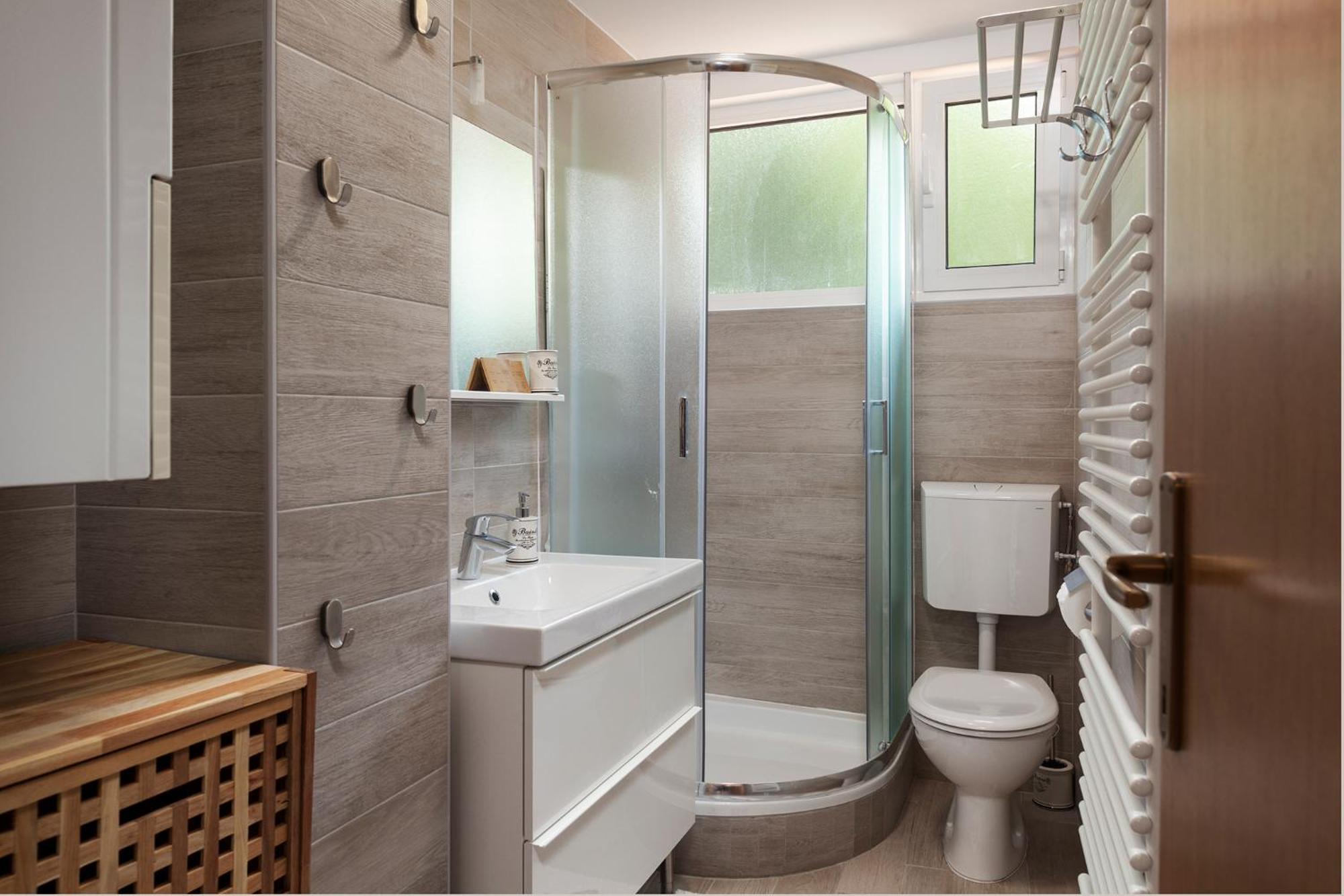 Oliva 4 Stars Apartment Zagreb Bagian luar foto
